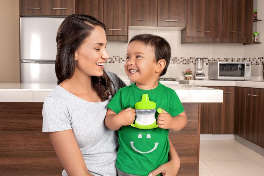 Llega Lácteo Nestogeno 3 esto para el crecimiento sano de nuestros niños
