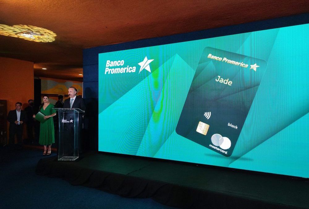 Presentan Jade MasterCard Banco Promerica