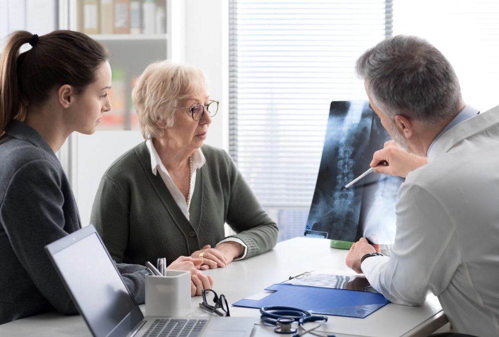 Prevenga la osteoporosis con una alimentación saludable