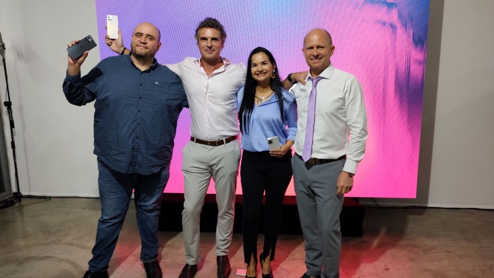 Motorola sigue apostando en el segmento premium con el lanzamiento de los nuevos motorola edge 30