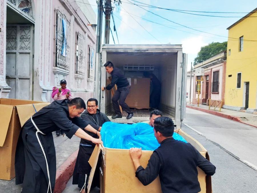 La campaña «Manos al Rescate 2022» nutre de sonrisas a muchas personas