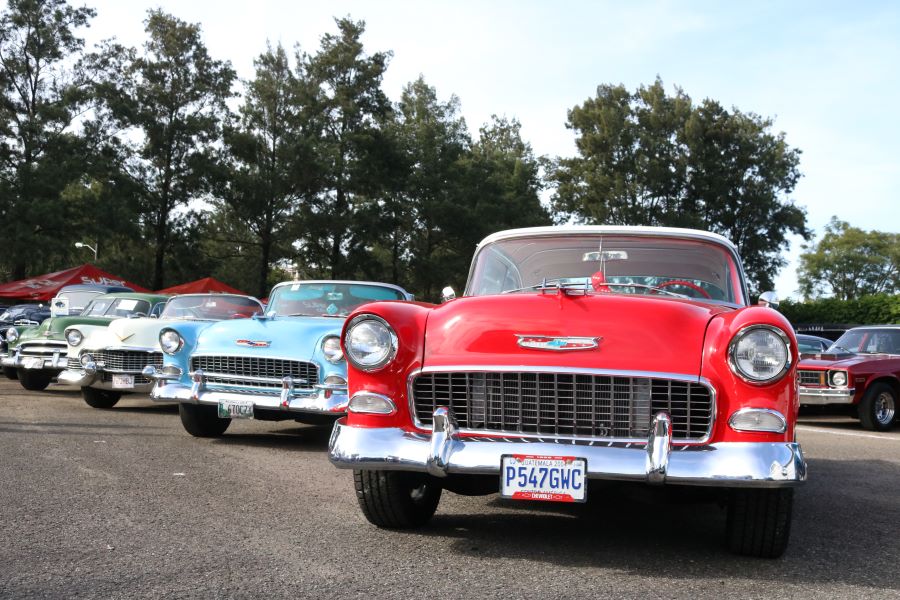 Más de 200 carros clásicos se reúnen en la 16° edición de El Rock de los Carros