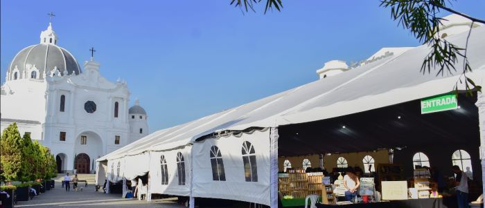 Ciudad Cayalá realizo feria para apoyar a emprendedores en Guatemala