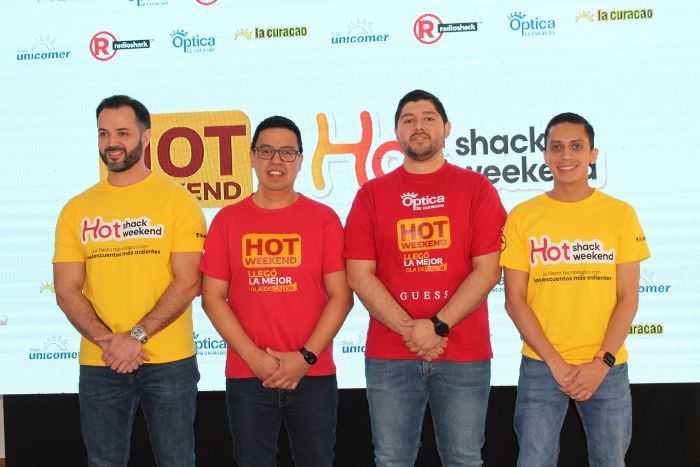 Aprovecha los descuentos de verano de La Curacao y Radioshack