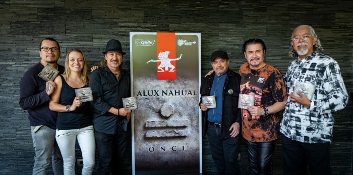 Alux Nahual inicia un nuevo ciclo y lanza su albúm ONCE