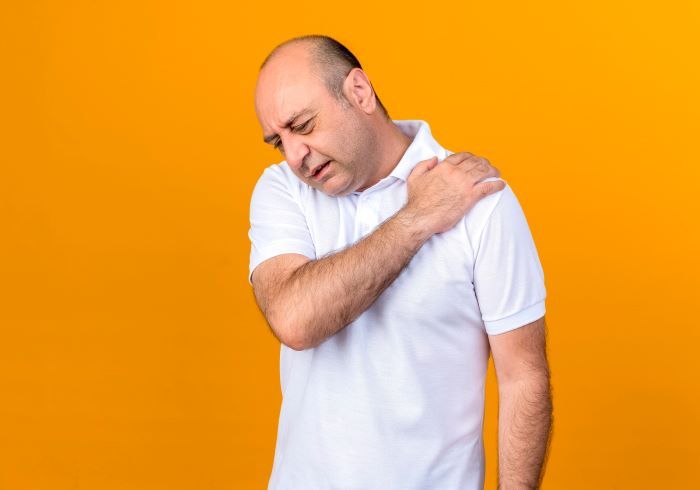 ¿Sabes porqué a veces duele el hombro?