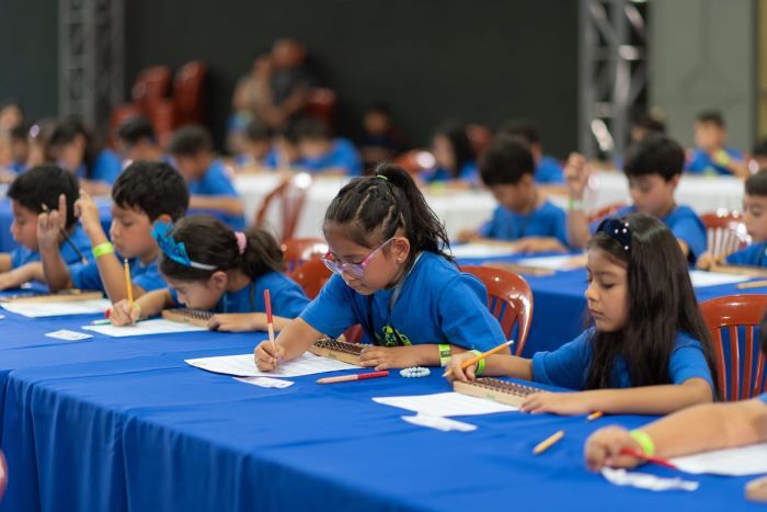 Niños matemáticos representan a Guatemala en Malasia en competencia Internacional