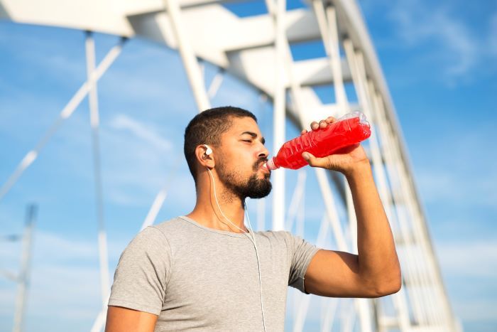 Las bebidas energizantes podrían ser no tan saludables