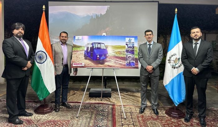 Alpha Motors estrecha los lazos comerciales entre Guatemala y la Républica De India