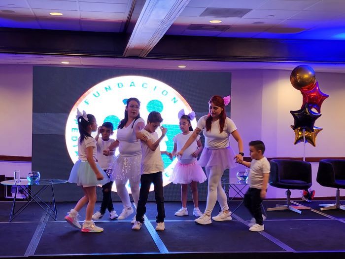 Con tus nuevos «Raspas» ganas premios instantáneos y colaboras con la Fundación Pediátrica Guatemalteca