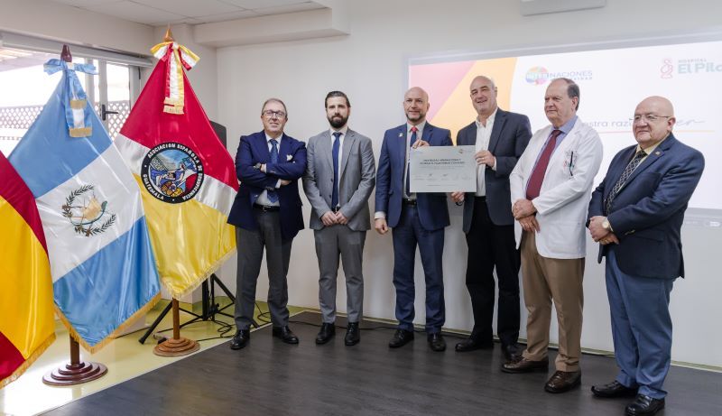 Universidad Internaciones y Hospital El Pilar firman un acuerdo de cooperación educativa