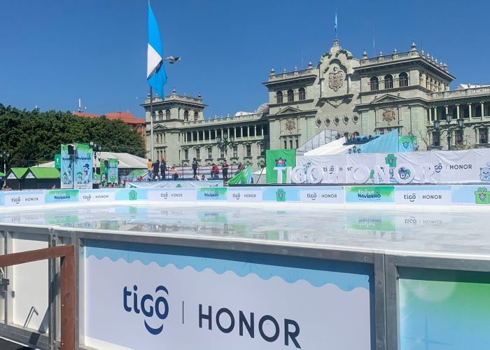 Vive momentos inolvidables con HONOR en el «Festival Paseo de la Sexta»