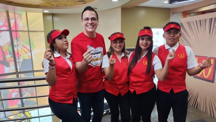 Fuimos a vivir la experiencia del Anime en WcDonald’s en Zona Viva