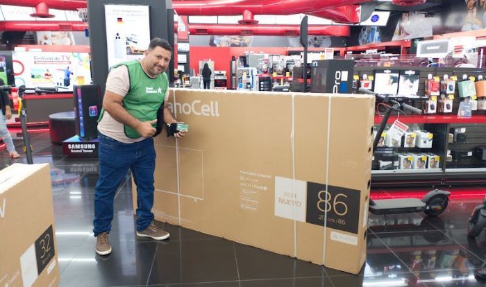 Una mañana llena de emoción y muchas compras vivieron los tarjetahabientes de Banco Promerica