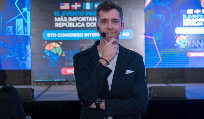 CBR Guatemala te revela el secreto para enamorar a tus clientes en la Masterclass & Workshop ‘Experiencias Wow’ con Marcos Lovera.