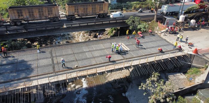 CONVÍA avanza en la construcción de una autopista moderna y segura