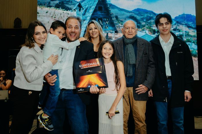 Presentan el libro «Guatemala Inmortal – El País de la Eterna Primavera» de Sergio Izquierdo