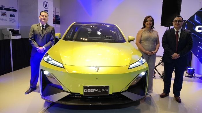 Changan presenta la nueva SUV Deepal en Guatemala