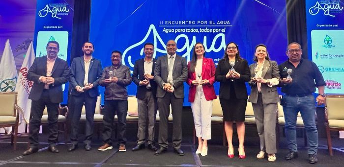Agua para todos, un compromiso colectivo que enfrenta la crisis del recurso potable