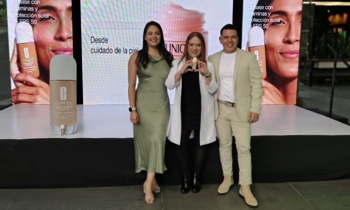 Clinique revoluciona el maquillaje con su nueva base Even Better Vitamin SPF 50 ya en Guatemala
