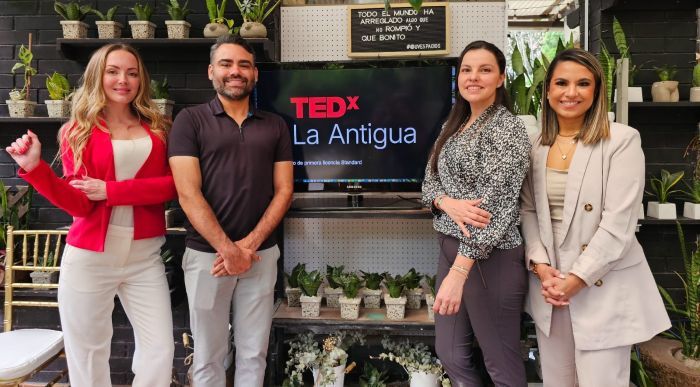 Vive por primera vez en Guatemala TEDxLa Antigua