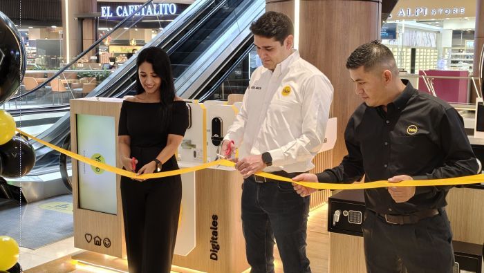 Yale inaugura su primer kiosco con tecnología inteligente en Guatemala