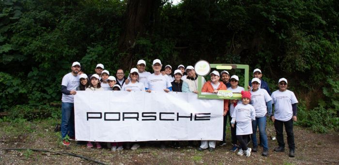 Porsche Guatemala y Grupo Los Tres reafirman su compromiso ambiental