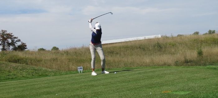 La golfista juvenil Guatemalteca Sara Castrillo destaca a nivel regional