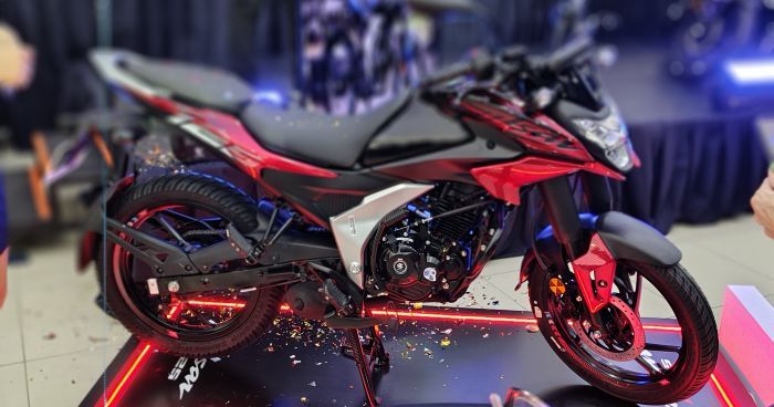 Grupo UMA y Bajaj presentan en Guatemala la nueva Pulsar N125