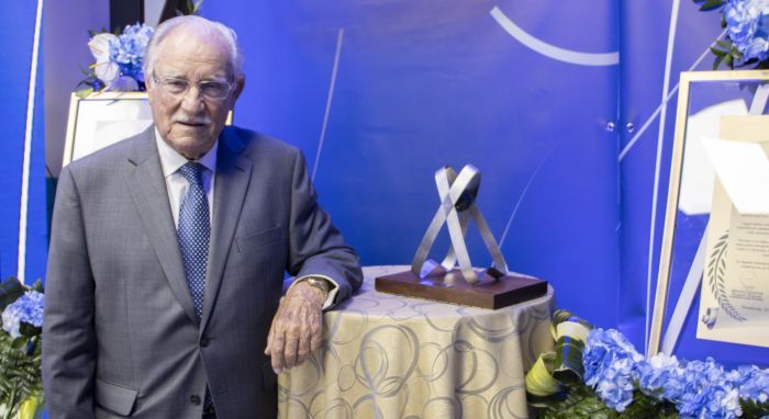 Después de 44 años Don Ricardo Castillo Sinibaldi, se retira de la Junta Directiva del Intecap