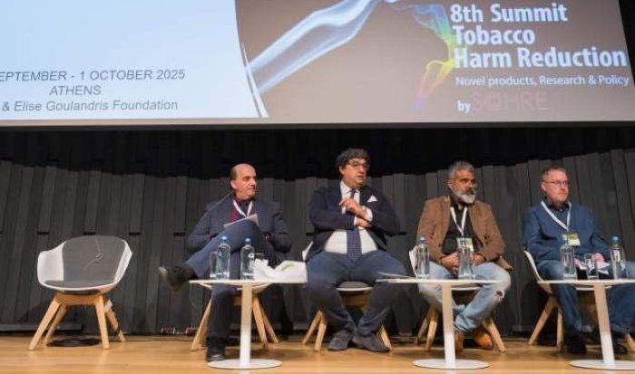 “El daño está en el humo, no en la nicotina”:  la advertencia que expertos lanzan a la OMS