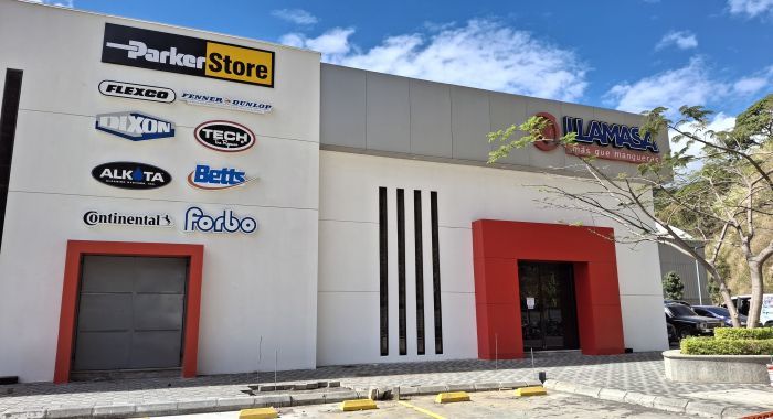 La tienda de Llamasa en Palín se renueva
