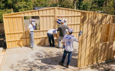 McDonald’s en alianza con TECHO construyen viviendas en Villa Canales