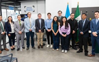 UVG inaugura el centro de operaciones del segundo satélite guatemalteco, QUETZAL-2