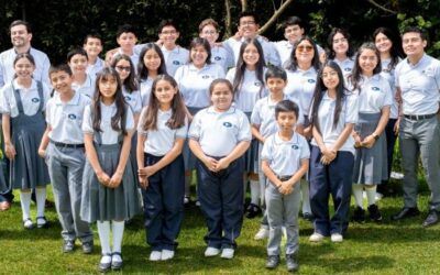 Estudiantes del Colegio Castillo Córdova destacan a nivel nacional con sobresalientes resultados