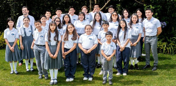 Estudiantes del Colegio Castillo Córdova destacan a nivel nacional con sobresalientes resultados