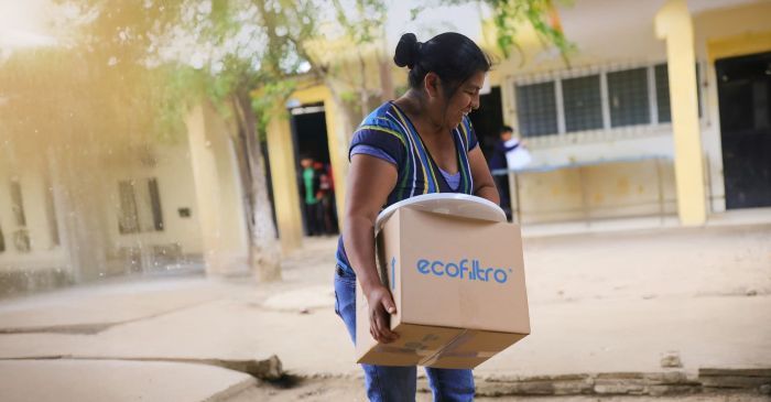 Ecofiltro, una solución para purificar el agua contaminada