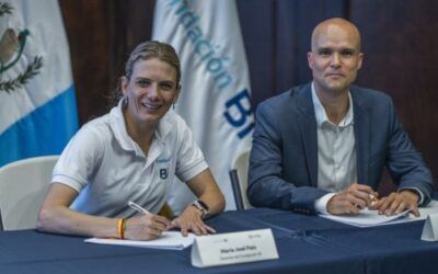 Fundación Bi y Pacifiko.com promueven la digitalización de emprendedores guatemaltecos