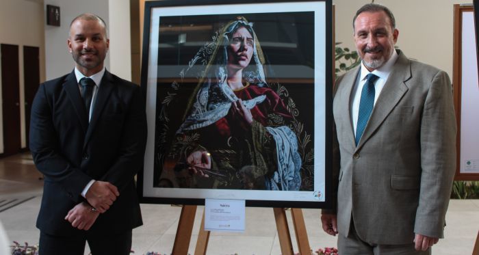 ChrisPapita presenta su obra sacra, con el respaldo de Señoriales Corporación de Servicio
