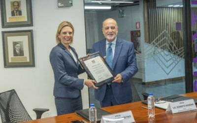 Fundación BI recibe la primera certificación académica en educación financiera otorgada en Guatemala