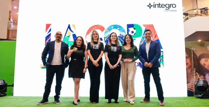 ÍNTEGRO lleva la emoción del Fútbol a sus C.C. con su Game Zone y La Tribuna «La Copa se Vive Aquí»