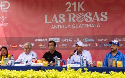 La histórica 21K Las Rosas vuelve a llenar de deporte y tradición las calles de Antigua Guatemala