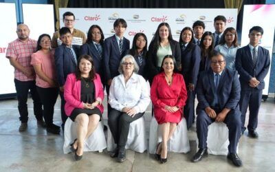 Plantel Azteca en alianza impulsa la educación en la Escuela Normal Central para Varones