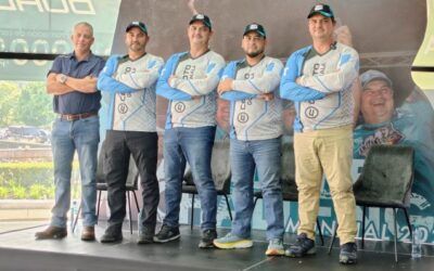 Guatemala hace historia en españa y se corona campeón mundial del CFMoto MT Challenge 2026